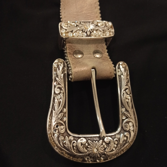 Nacona Western Cowgirl  Rhinestone bling belt women's Size 32 - Picture 5 of 16